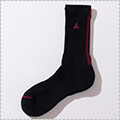 LEGIT Middle Socks　黒/ブリック